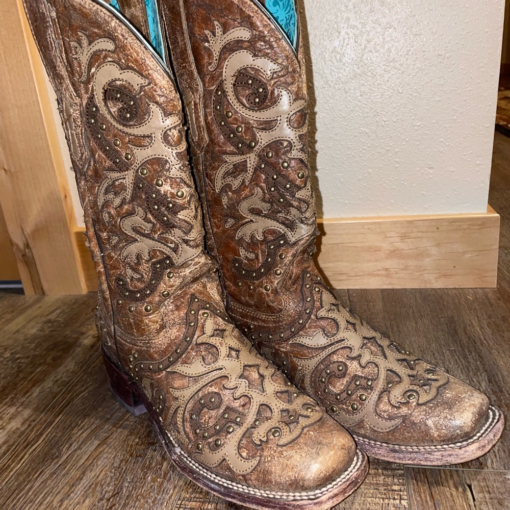COPY - Corral boots! Barely used